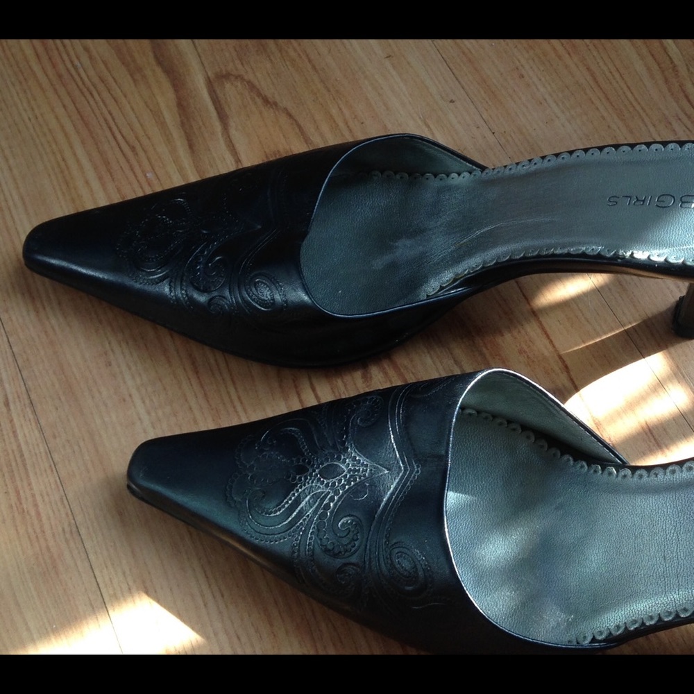 Shoes